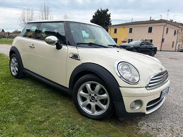 MINI cooperD1.6 XNEOPATENTATI