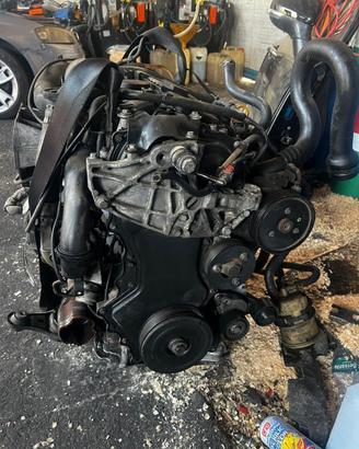 MOTORE USATO TRAFIC M9RF6 2012