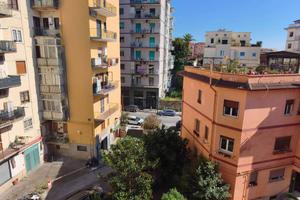 Appartamento di 146 m² con 5 locali a Napoli