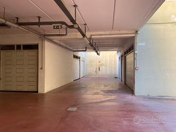 Box auto via pacioli Cagliari