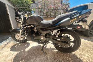 Kawasaki ZR-7