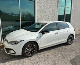 Golf 8