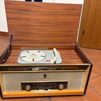 Radio giradischi marca Minerua