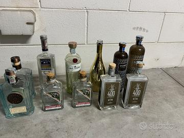 Bottiglie di gin mix