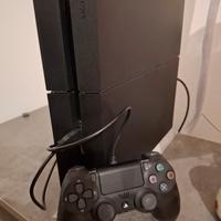 PS4 500GB (Chassis C) + 8 giochi + HDD esterno 2TB