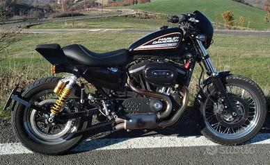 Harley Davidson 883 R