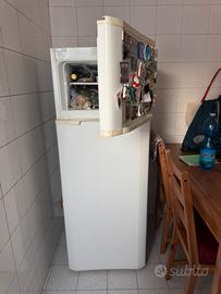 Frigorifero White-Westinghouse bianco