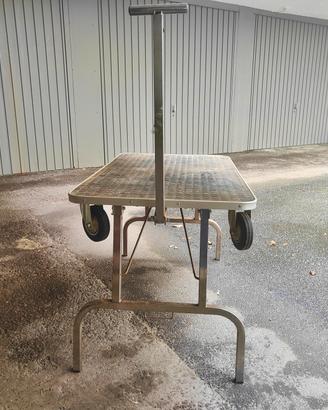 Tavolo toelettatura robusto