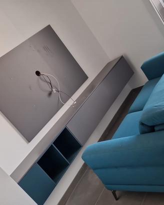 Divano due posti nuovo