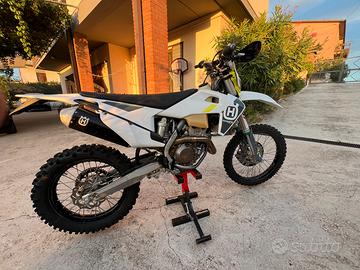 Husqvarna FE 250 2022