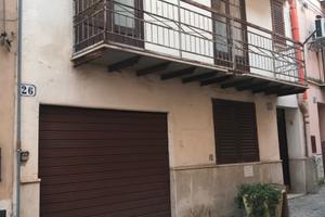 CASTELBUONO - VIA TORQUATO TASSO, 28