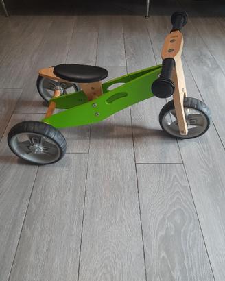 Bicicletta triciclo per bambini