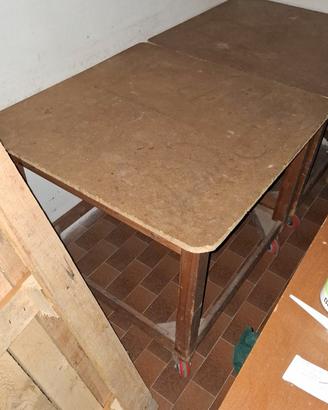 tavolo con ruote