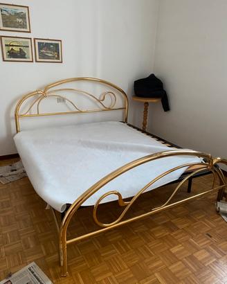 Letto matrimoniale ottone