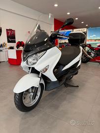 Suzuki Burgman 200 - 2015