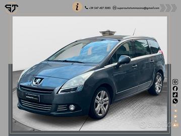 Peugeot 5008 1.6 HDi 112CV tagliandata