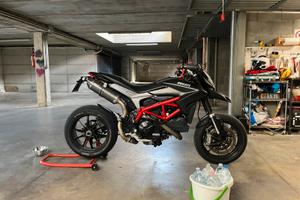 DUCATI HYPERMOTARD 821 (A2)