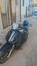 Beverly 500