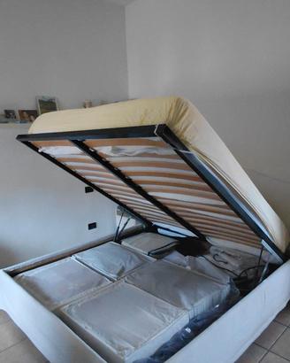 letto matrimoniale con contenitore 