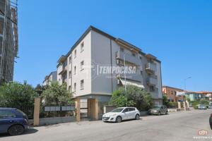 QUADRILOCALE CON GARAGE E CANTINA IN ZONA MARCONI!