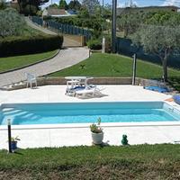 Piscina in Vetroresina