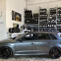Cerchi NUOVI Audi RS3 raggio 19 cod.82913