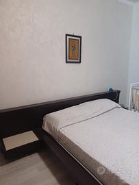 camera da letto marrone e beige 