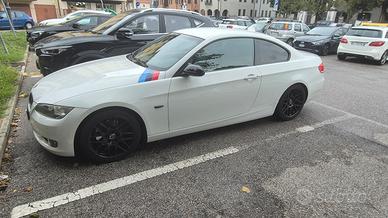 BMW  COUPÈ E92 320 Diesel