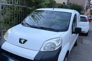 Peugeot bipper