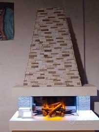 Caminetto elettrico con cappa removibile in pietra