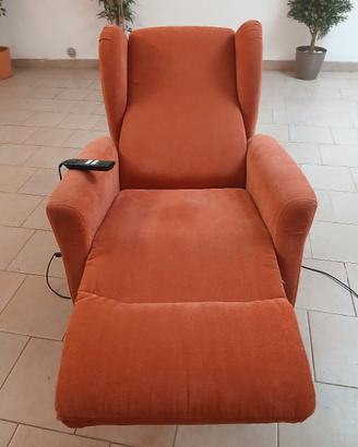 Poltrona reclinabile Viki.