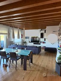 Tv Fuori Mura Nord splendido attico di mq. 220