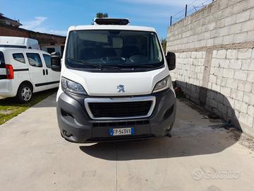 peugeot boxer 2000 gasolio 130 cv con frigo e atp 
