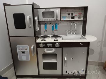 cucina giocattolo 