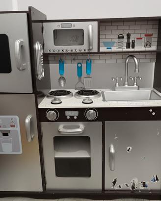cucina giocattolo 