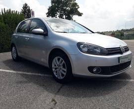 VOLKSWAGEN Golf 6 1.600 TDI DSG Higline