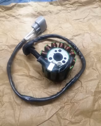 Statore originale Yamaha cod. OEM 2D1-81410-10-00