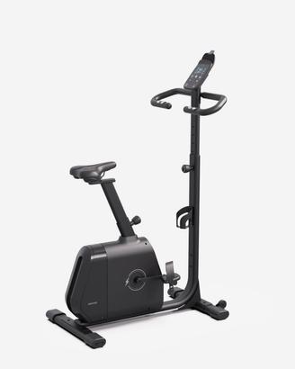 Cyclette EB 520 B autoalimentata e connessa