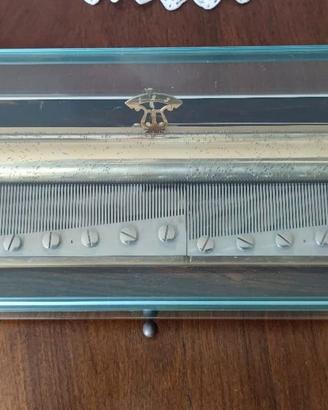 Carillon Reuge 172 NOTE