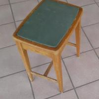 Sgabello In Legno 1969 Da Restaurare Linea Design