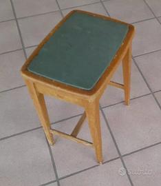 Sgabello In Legno 1969 Da Restaurare Linea Design