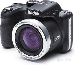 Kodak Pixpro AZ422 - Macchina Fotografica.