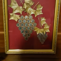 Quadro in legno con monete della vecchia lira