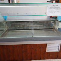 Bancone frigo e bancone riscaldabile