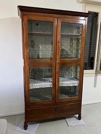 Vetrina antica in legno