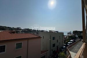 Trilocale con terrazzo e posto auto