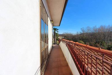 Attico / Mansarda di 99 m² con 3 locali e box auto