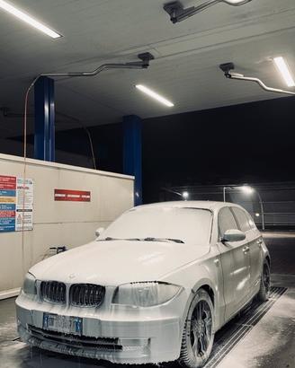 BMW SERIE 1 118d 5000€