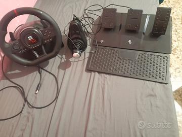 Volante con cambio manuale,3 pedali e palette