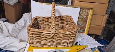 cesto In Vimini Robusto con Manico 